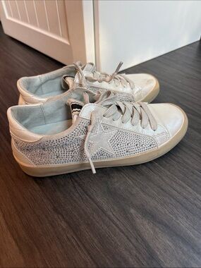 Girls Shu Shop PaulaKids size 2 White Glitter Star Lace-Up Sneakers
